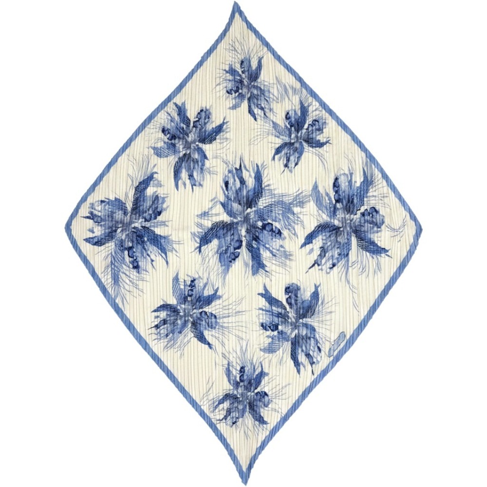 Salvatore Ferragamo Blue White Floral Pleated Silk Scarf Made in Italy